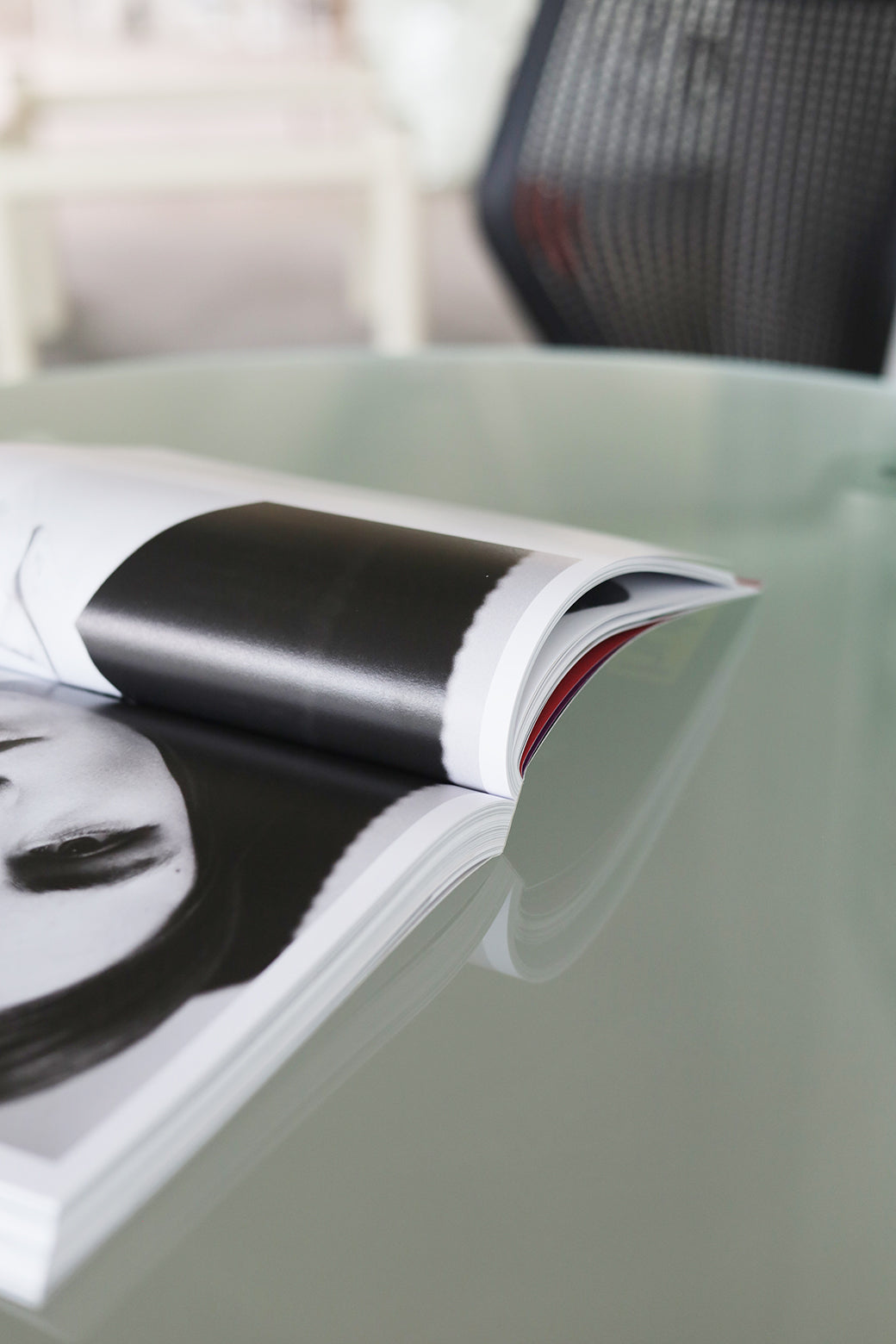 Chunky Stainless Lite Table / 청키 스테인리스 라이트 테이블