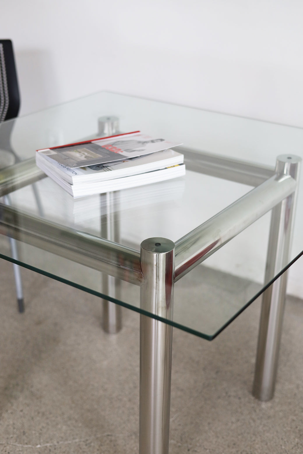 Chunky Stainless Lite Table / 청키 스테인리스 라이트 테이블