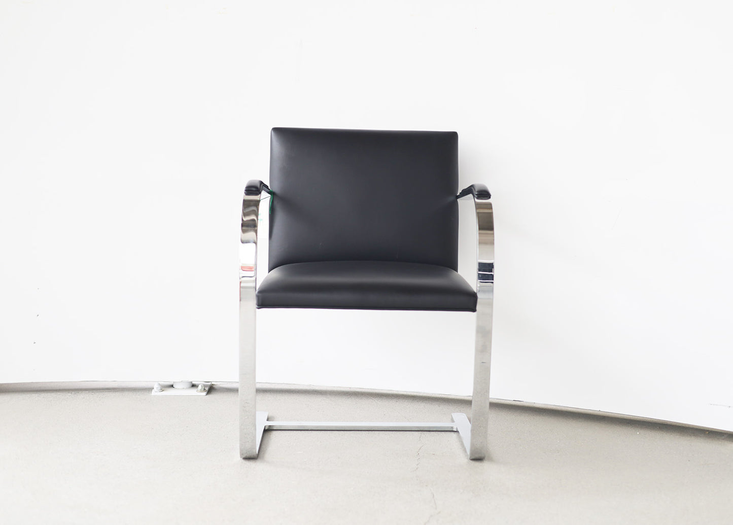 Brno Chair by Mies van der Rohe for Knoll