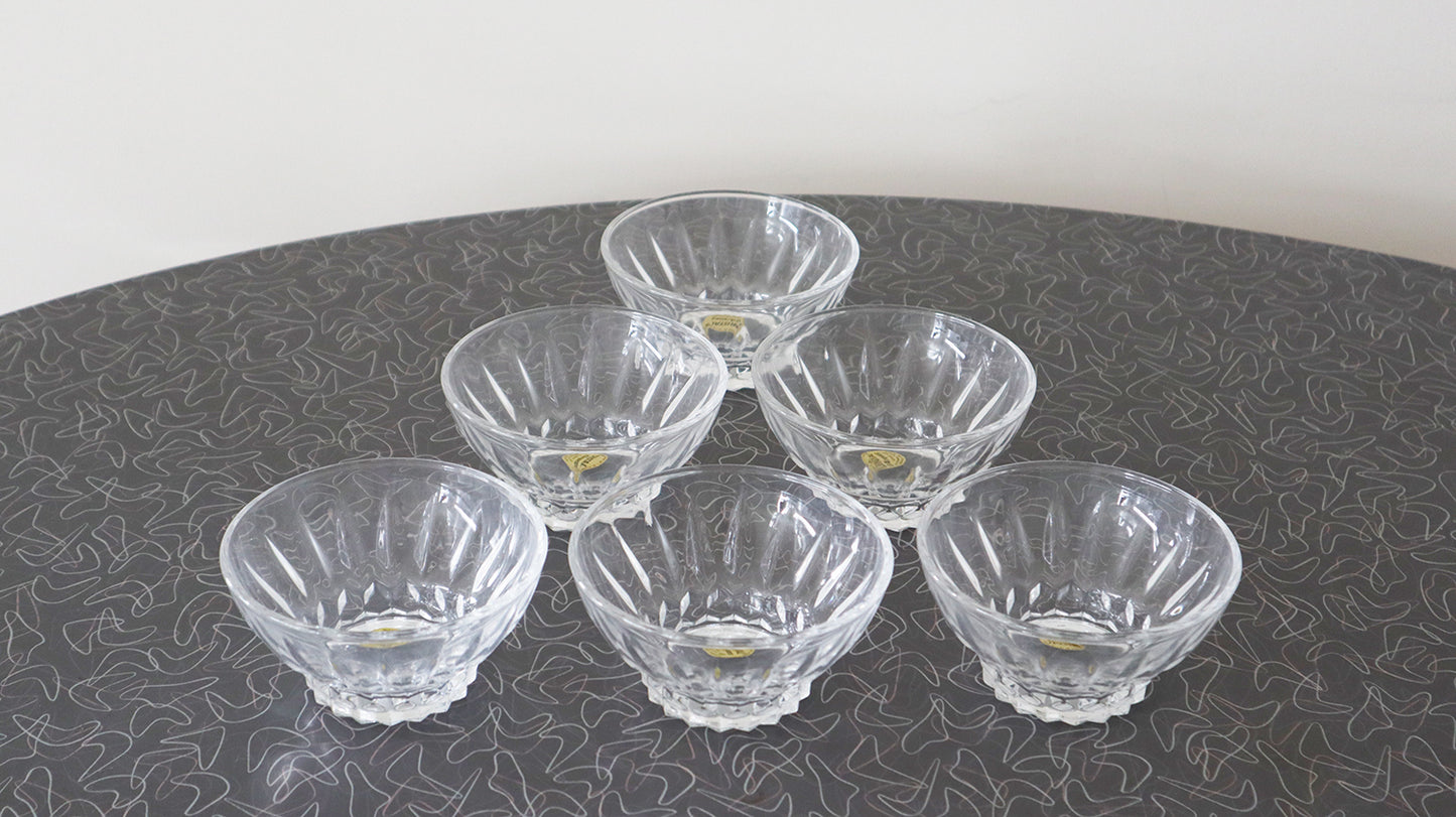 Cristal de Arques 6 piece sauce bowl set