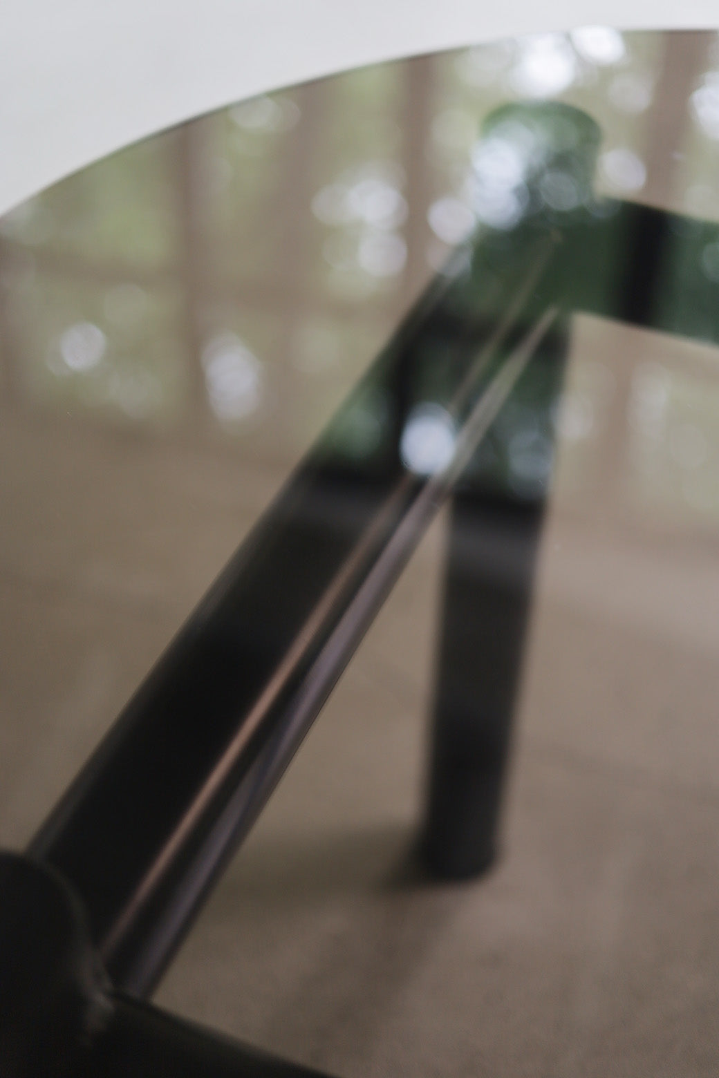 Chunky Colored Round Table / 청키 컬러 원형 테이블