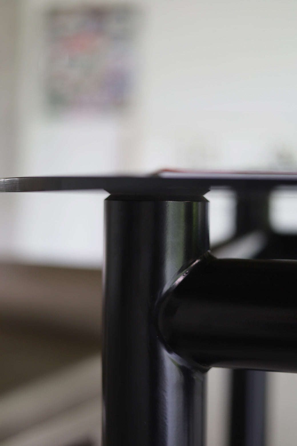 Chunky Colored Round Table / 청키 컬러 원형 테이블