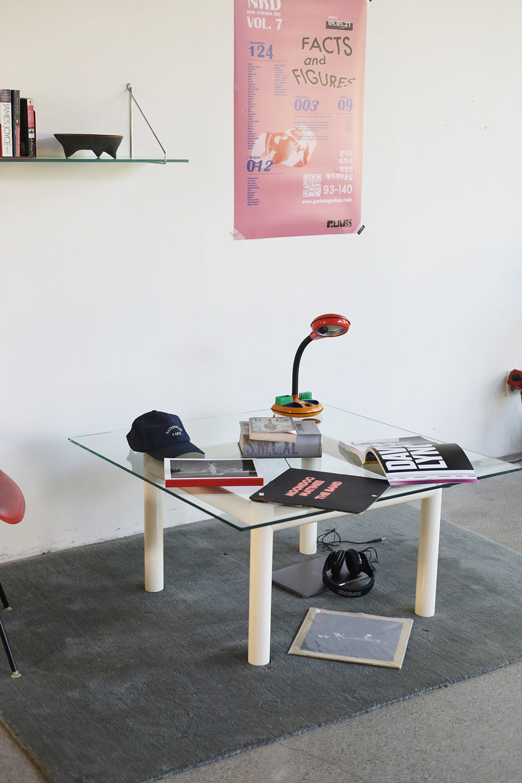 Chunky Low Coffee Table / 청키 로우 커피 테이블