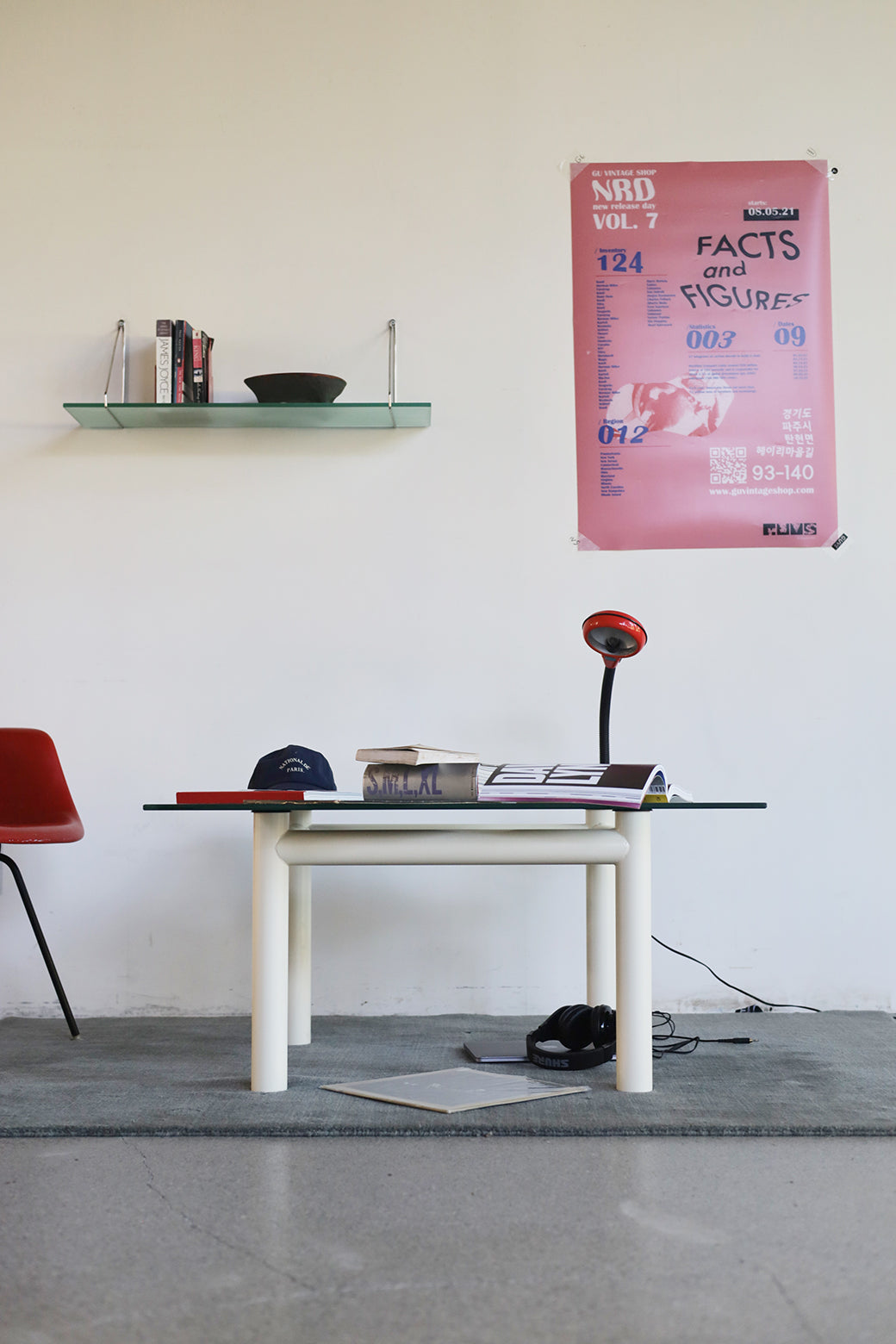 Chunky Low Coffee Table / 청키 로우 커피 테이블