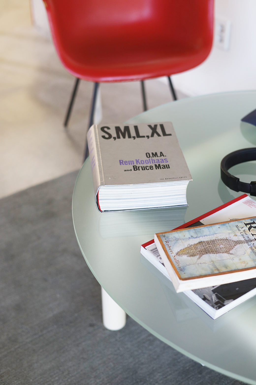 Chunky Low Coffee Table / 청키 로우 커피 테이블