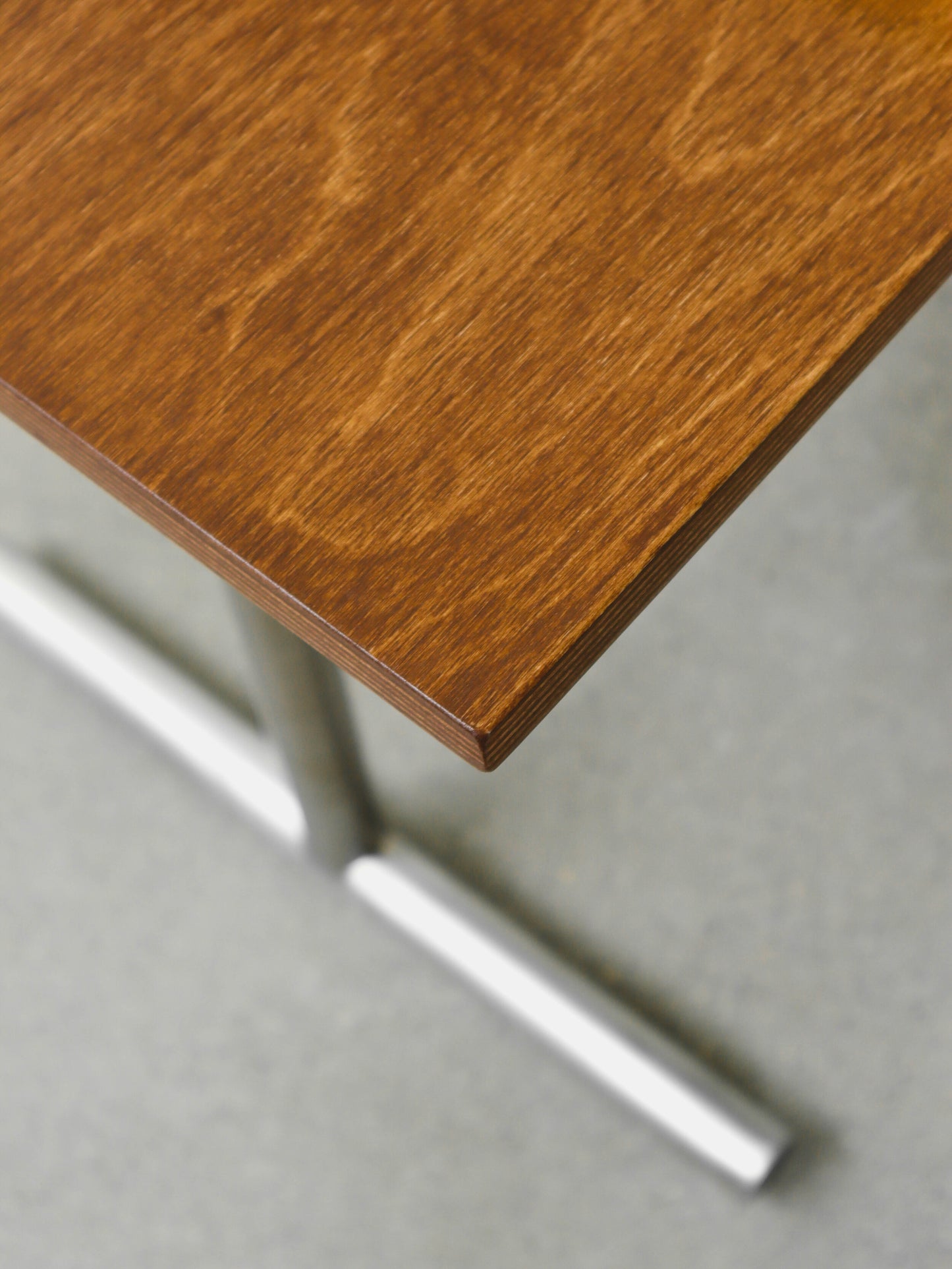 H-Base Wood Top Desk