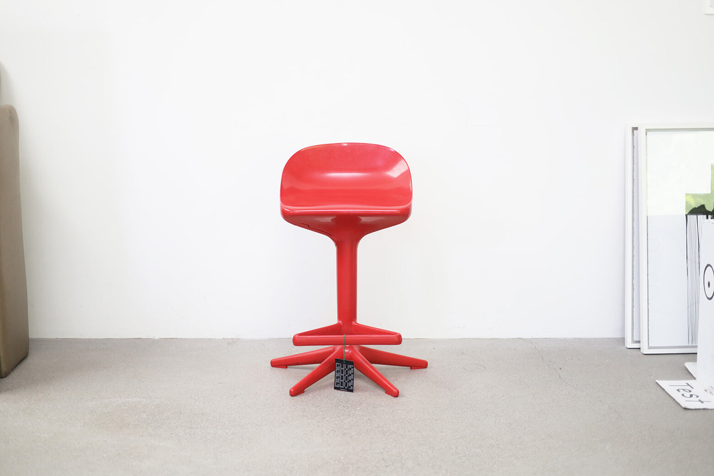 Spoon Stool by Antonio Citterio for Kartell (red)