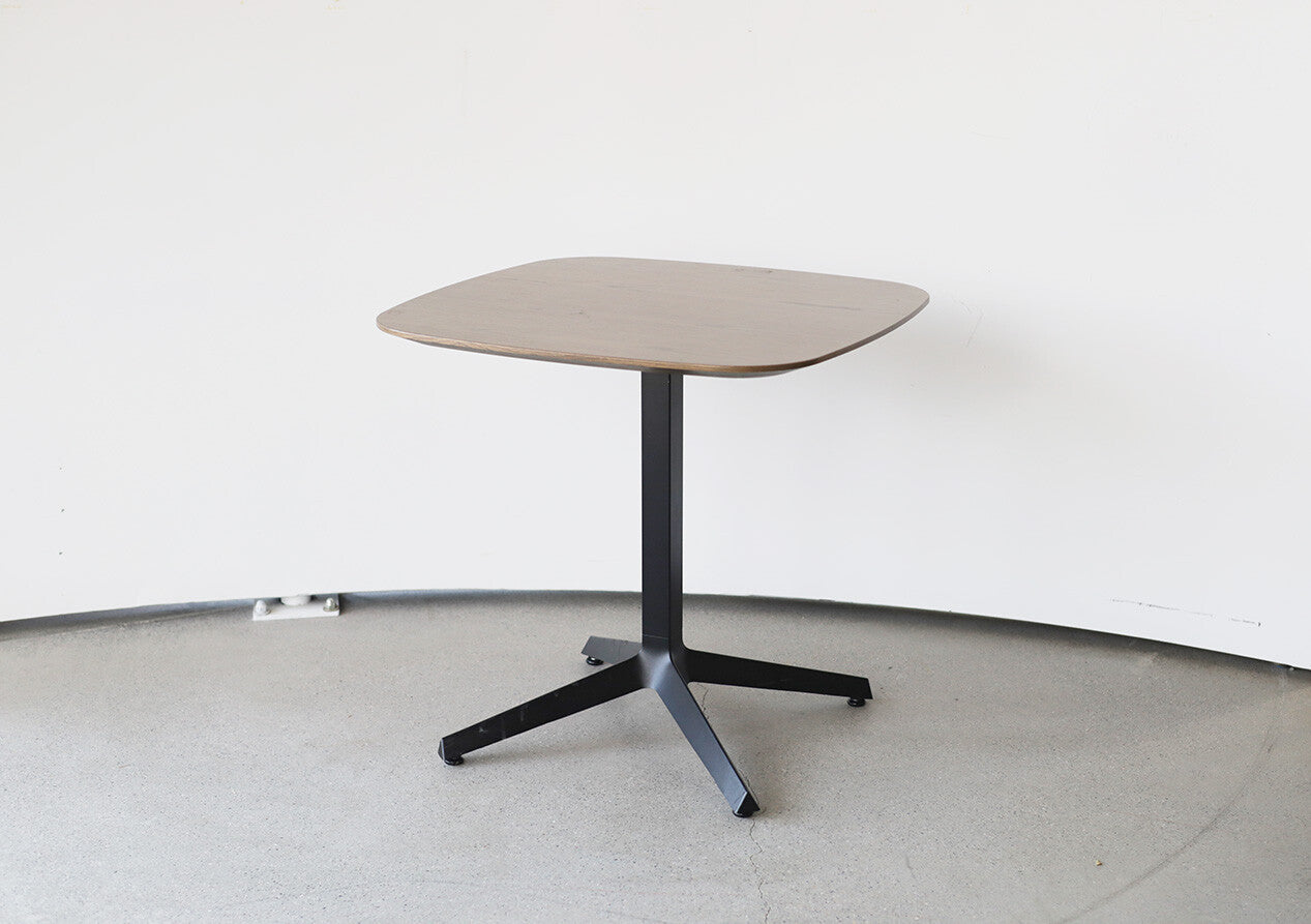 Pedestal Base Side Table for Knoll